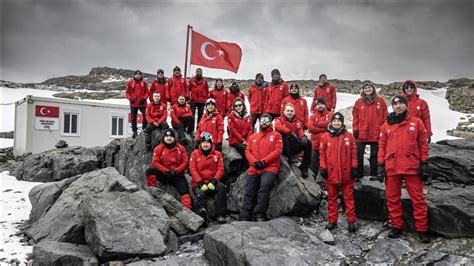 Gezegenin sırlarının peşinde bir yolculuk Ulusal Antarktika Bilim Seferleri